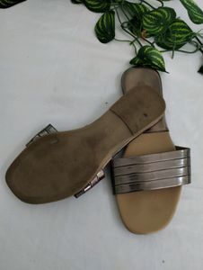 Ginger Brown Flat Slippers (Women)