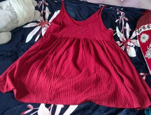 maroon flowy top