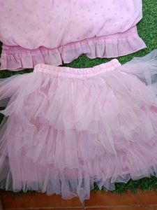 Cute Pink Top &amp; Skirt Set