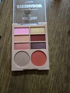 8 Color Eyeshadow &amp; Blush Palette