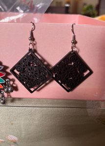 3 pair of earrings