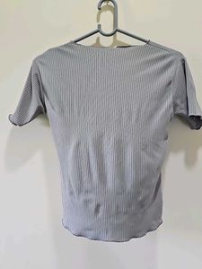 Ribbed Grey Top