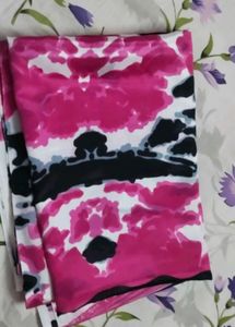 Stylish Abstract Print Saree
