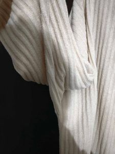 Ribbed Knit sweater with tag