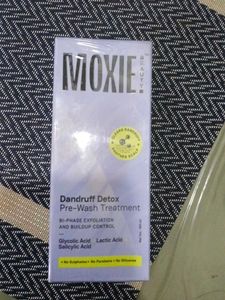 Moxie Dandruff Detox Pre-Wash Treatment