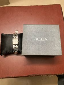 ALBA Women's Silver Watch
