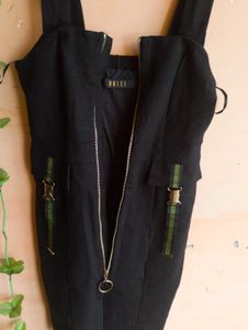 ❤️Size S to L Black Jumper Dress with Zipper Detai