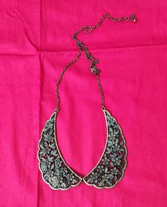 Vintage Brass & Crystal Floral Collar Necklace