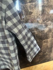 Zara Plaid Button-Up Shirt