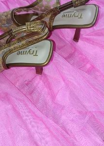 FLOWER EMBROIDED SLING BACK HEELS