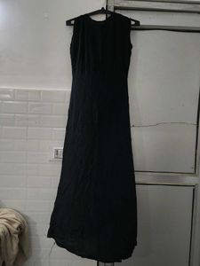 Elegant Black Maxi Dress