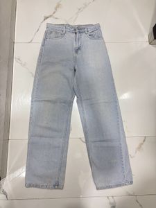 Wide Leg Light Wash Jeans