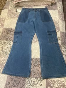 Flared Cargo Jeans waist 32 length 43