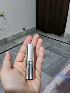 Colorbar Lipstick (mimics matte finish)