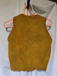 Retro Knit Sweater Vest