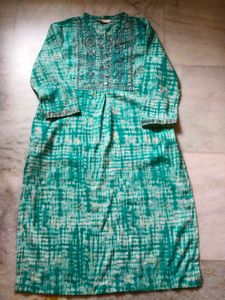 Green Tie-Dye Kurta with Embroidery