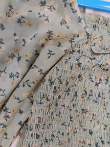 SSS Cute Floral Smocked Square Neck Top