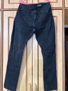 Spykar Black Jeans- 36
