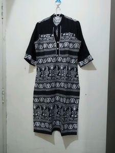 Ruhaans Black White Floral Print Kurta