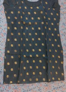 Elegant Gold Print Kurta