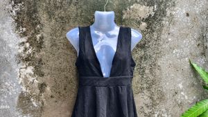 9Q. BLACK SEXY MINI FROCK