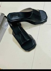 Charles &amp; Keith Black Jelly Slides brand new 37