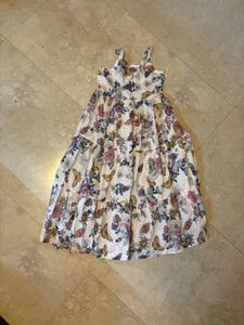 Flowy Floral Tiered Maxi Dress