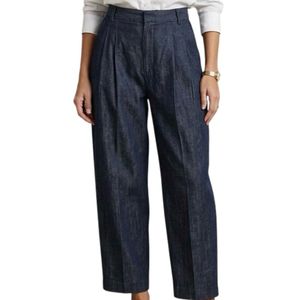 Chic High-Waisted Wide-Leg Jeans