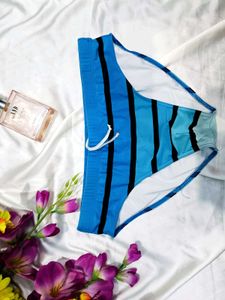 🇳🇿💫🎀Men's Blue Striped Swim Briefs