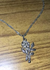 Rose Pendant Chain