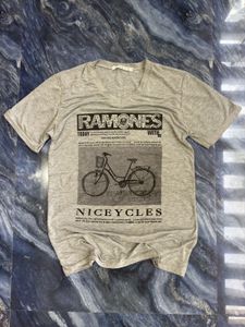 Ramones Graphic V-Neck T-Shirt