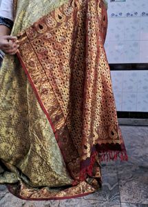Gorgeous  Olive With Golden Mix. Pure Silk Saree