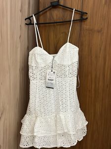 Zara Chic White Broderie Anglaise Mini Dress