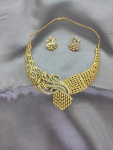 Jewellery Set With Earrings