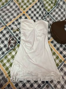 Chic White Strapless Ruffle Dress