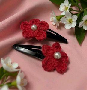 Crocheted Flower Hair Clips Set