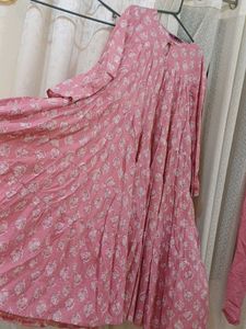 Pink Floral Kurta Set