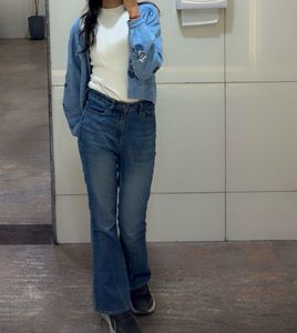 medium size blue open sweater glitchez