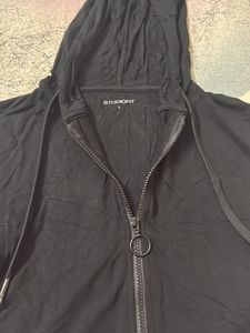 Black Crop Top (Workout/casual)