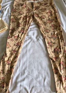 Vintage Floral Print Jeans