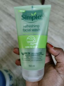 Simple Refreshing Face Wash