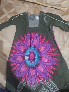 Sasikala 2 kurtis (yellow only and green )