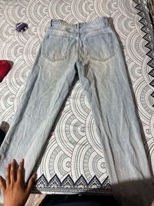 Light Wash Relaxed Fit Jeans