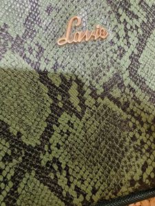 lavie  sling bag