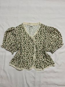 Green Floral Puff Sleeve Blouse top