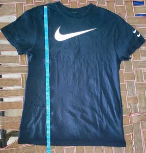 Nike Men's T-Shirt - navy blue