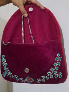 clutch bag