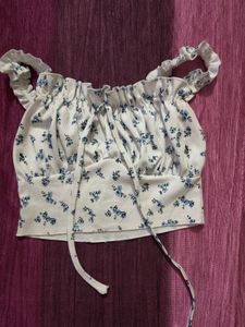 Floral Ruffle Strap Crop Top, size M