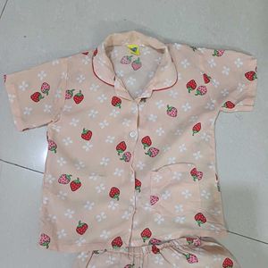 Strawberry Print Pure Cotton Night Suit. 4-6 yrs