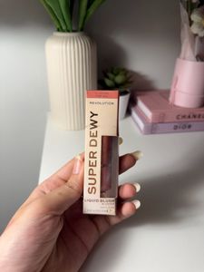 Revolution Super Dewy Liquid Blush